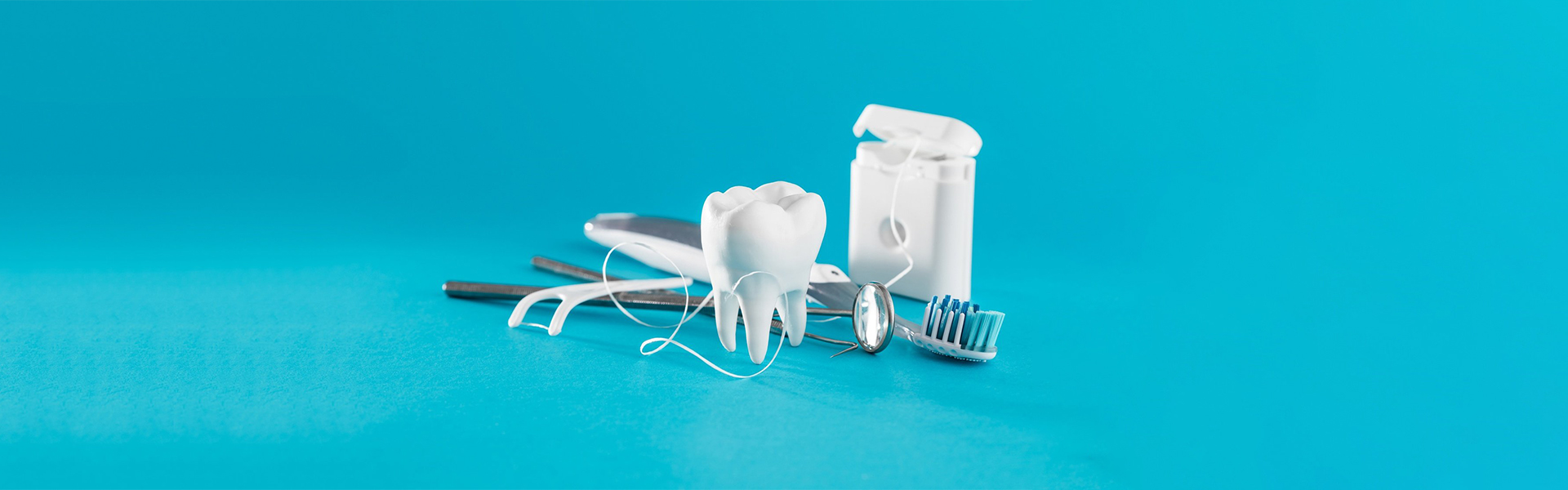 Saturday Dentist: What are The Benefits and Services Included?
